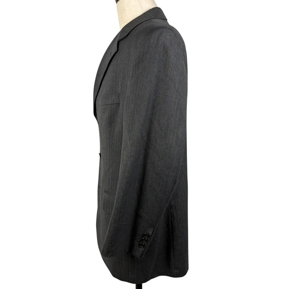 Jos A Bank Herringbone Wool Blazer Mens 42S Gray Signature Collection Sport Coat